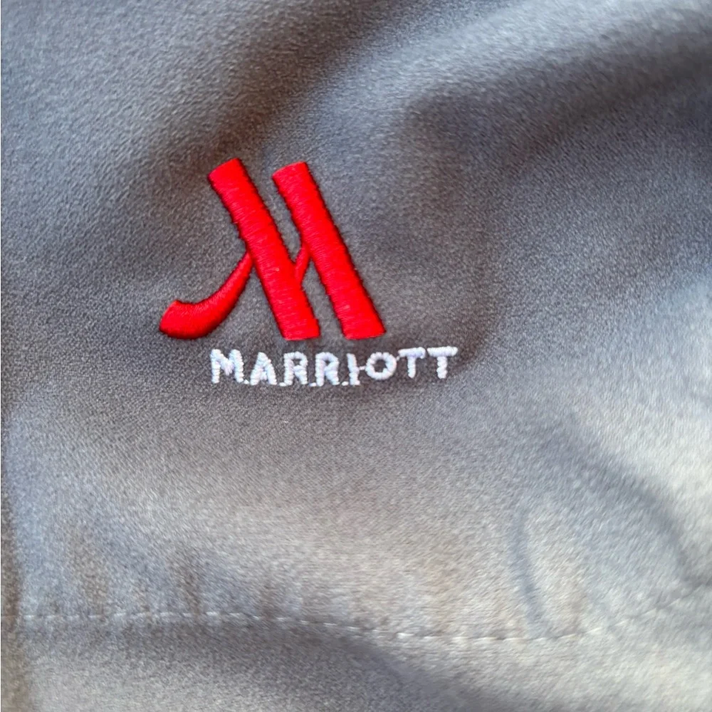 Marriott Elite Belted Robe - Picture 5 of 16